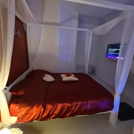 La Cachette Des Murmures- Balneo Privee I Detente Апартаменты Булонь-сюр-Мер